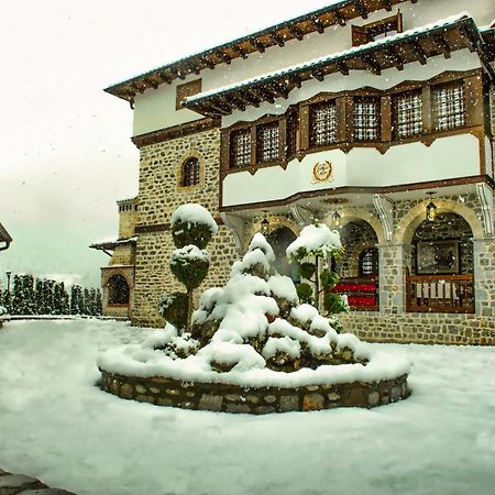 The House Of The Miyaks Hotel Rostusa Buitenkant foto